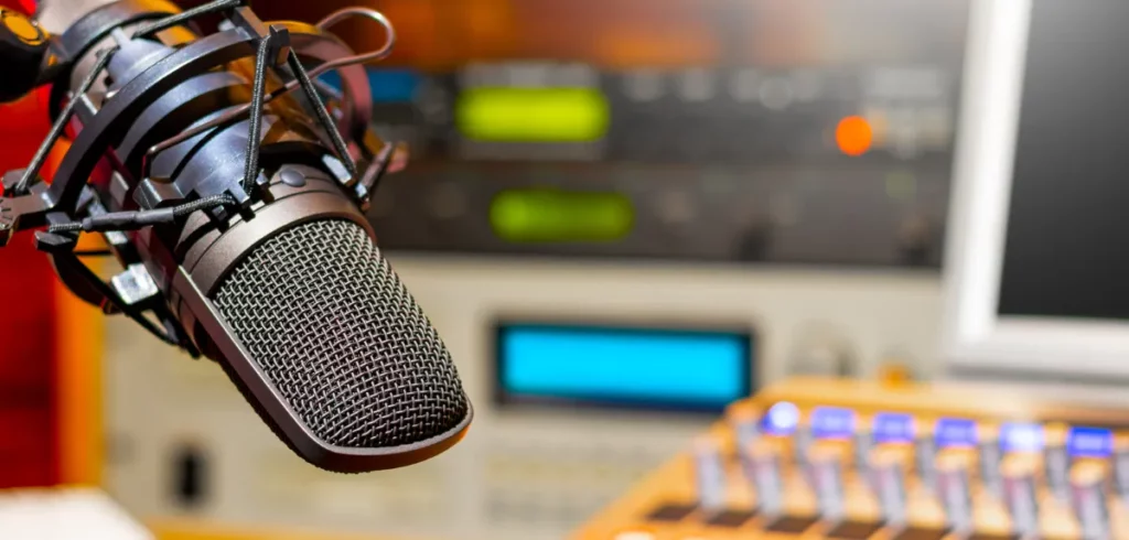 How to be a voice actor? Make sure you are prepared with a proper home recoding equipment