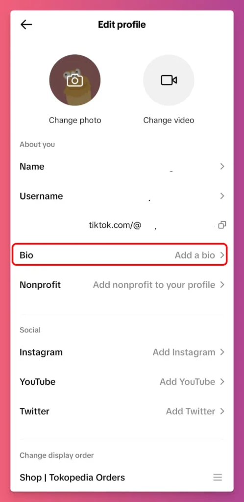Buat profil lengkap dan menarik sebagai cara menambah followers TikTok