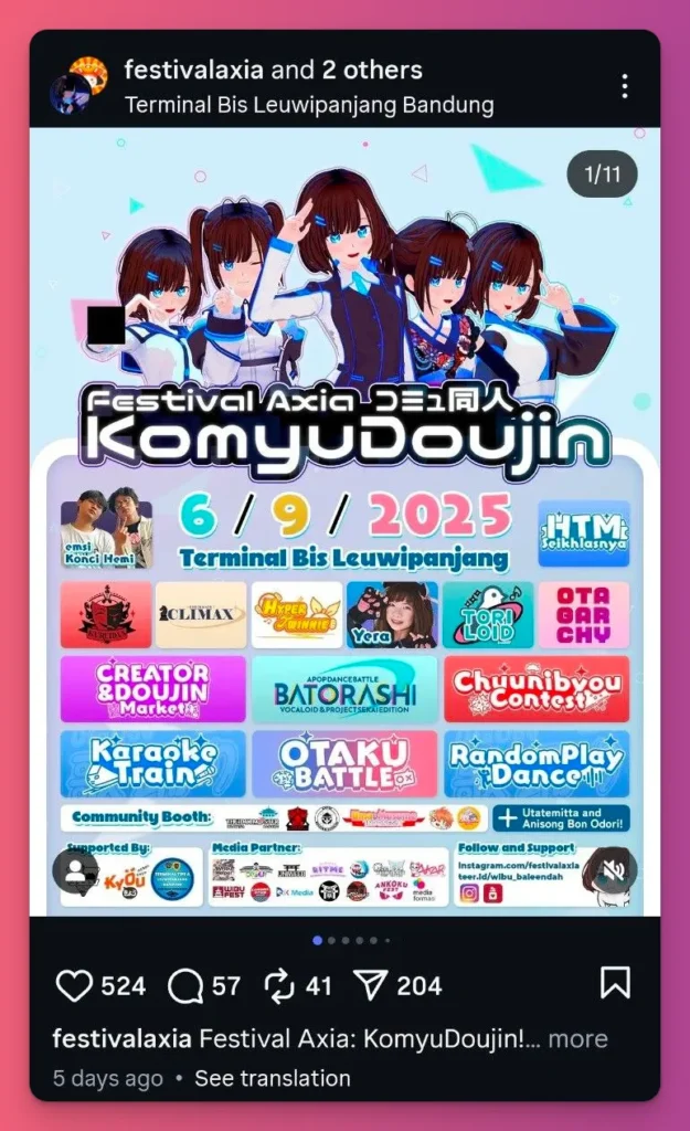 Poster Festival Axia KomuDoujin dengan karakter anime, menampilkan apa itu cosplay dan cosplay artinya.